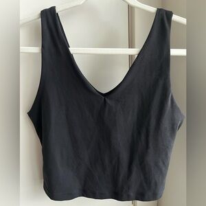 Transcend V-Neck Crop Sports Bra Size Medium D-DD Black